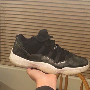 Air Jordan 11 low